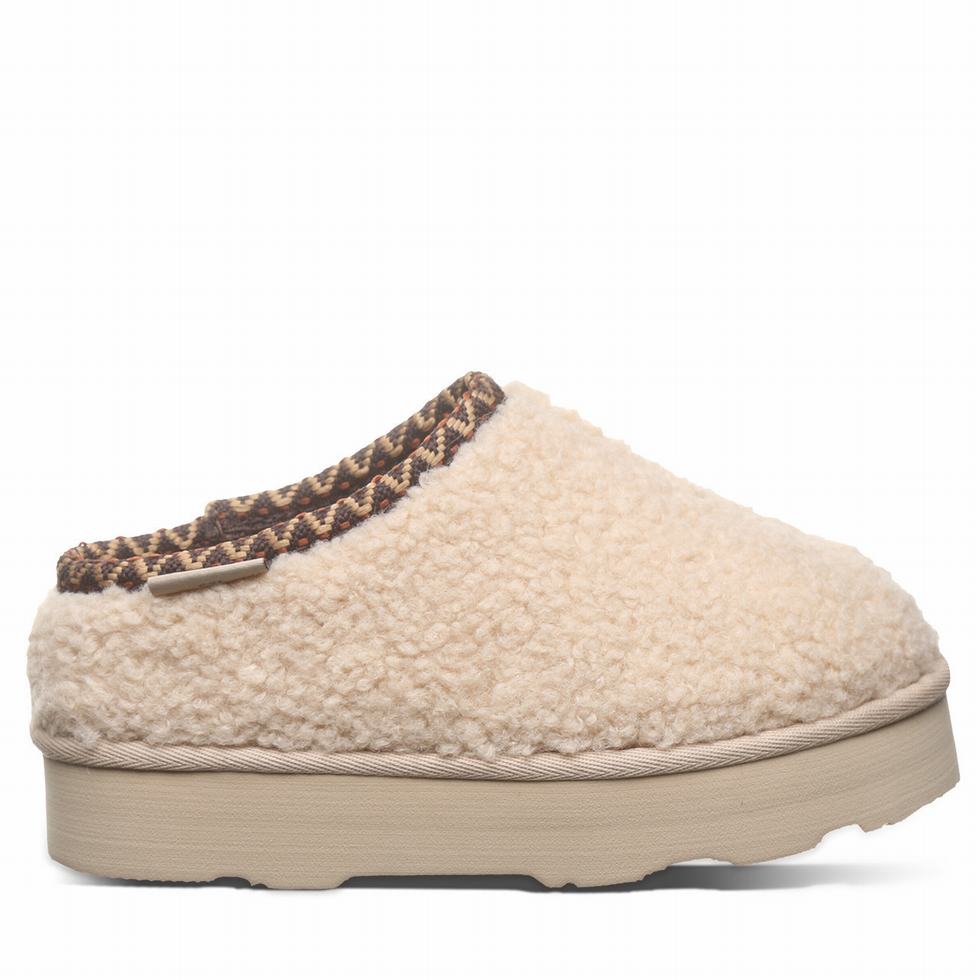 Beige Bearpaw Snuggle Martis Youth Kids' Slippers | XJI8196ED