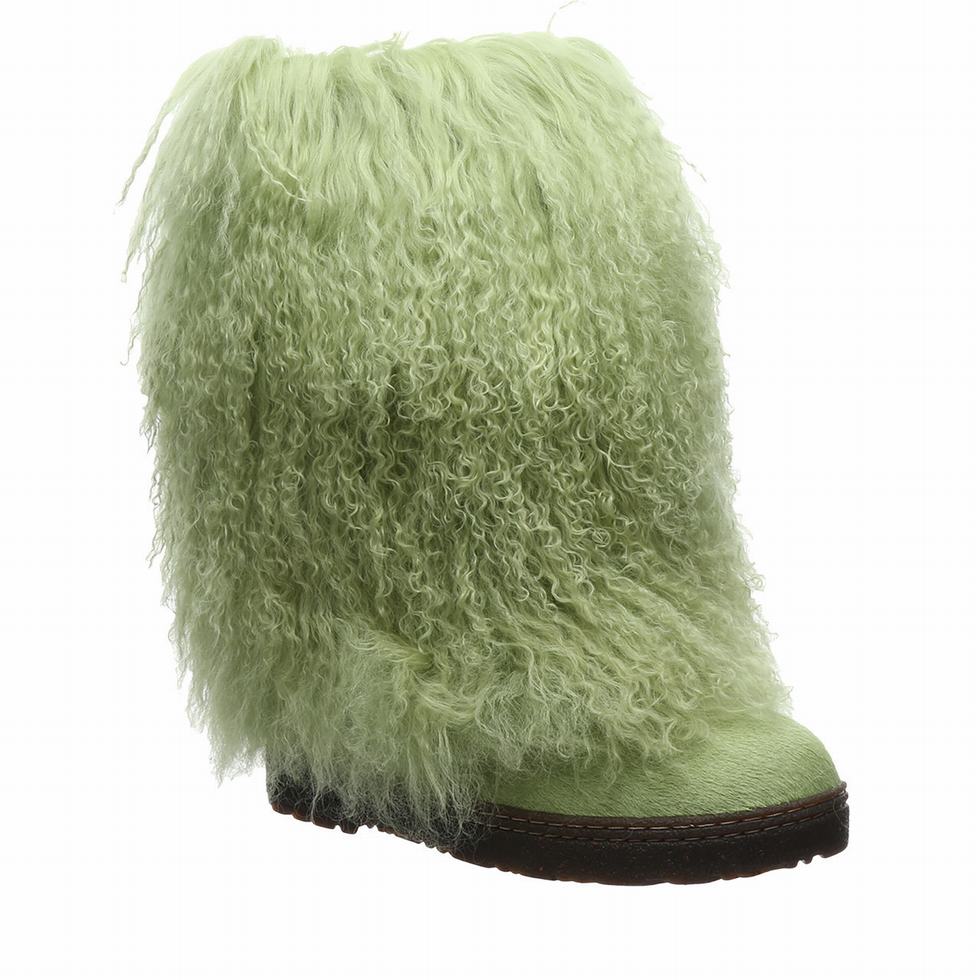 Green Bearpaw Boetis Women Boots | UMP1545FW